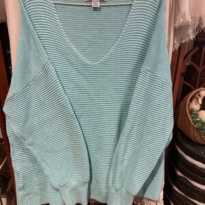 Tommy Bahama Teal Blue V-Neck Sweater (XL)